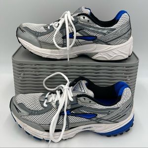Brooks defyance deals 5